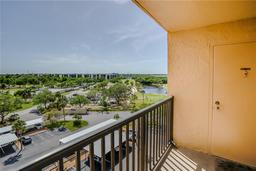 Picture of 2618 Cove Cay Drive Unit 801, Clearwater, FL 33760