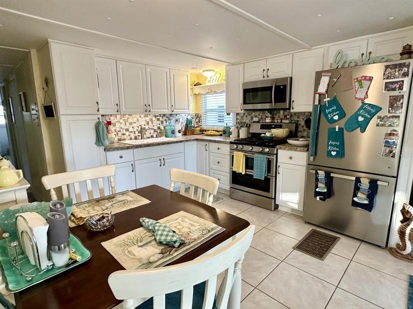 Picture of 2094 Detroiter Street, Sarasota FL 34231