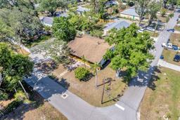 Picture of 4030 Worcester Road, Sarasota, FL 34231