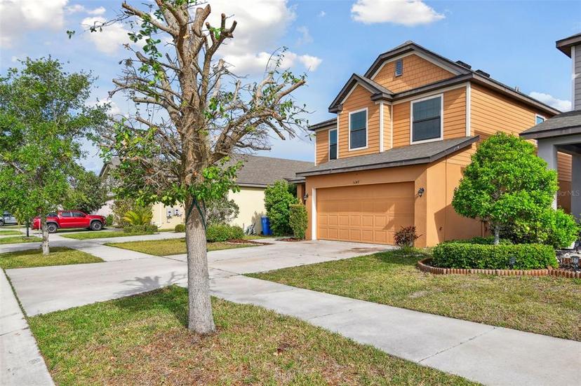 Picture of 5147 Brickwood Rise Drive, Wimauma FL 33598