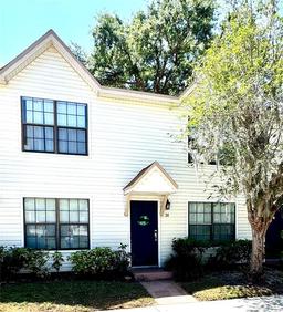 Picture of 2302 Maki Road Unit 24, Plant City, FL 33563