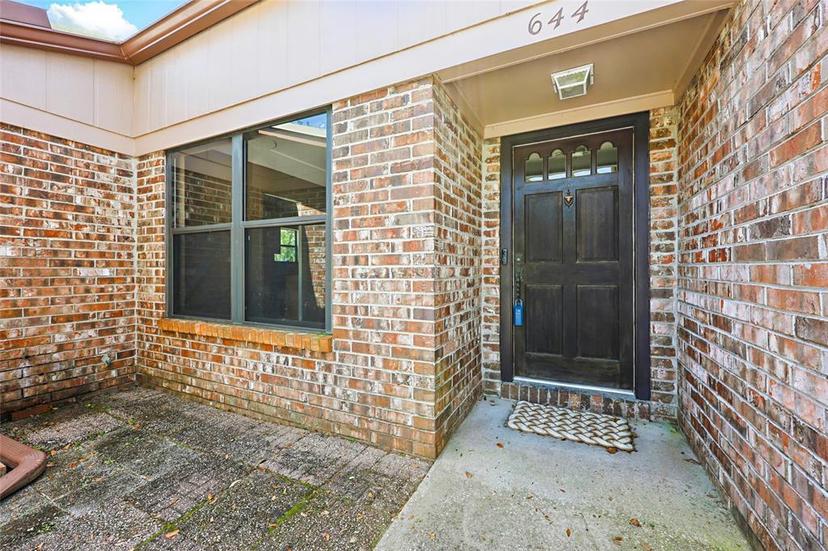 Picture of 644 Morgan Circle S, Orange Park FL 32073