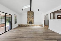Picture of 644 Morgan Circle S, Orange Park, FL 32073