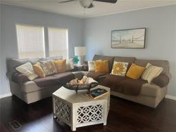 Picture of 6926 Americana Drive Ne Unit 134, St Petersburg, FL 33702