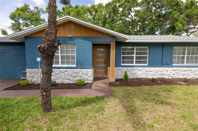 Picture of 5806 12Th Avenue S, Tampa FL 33619