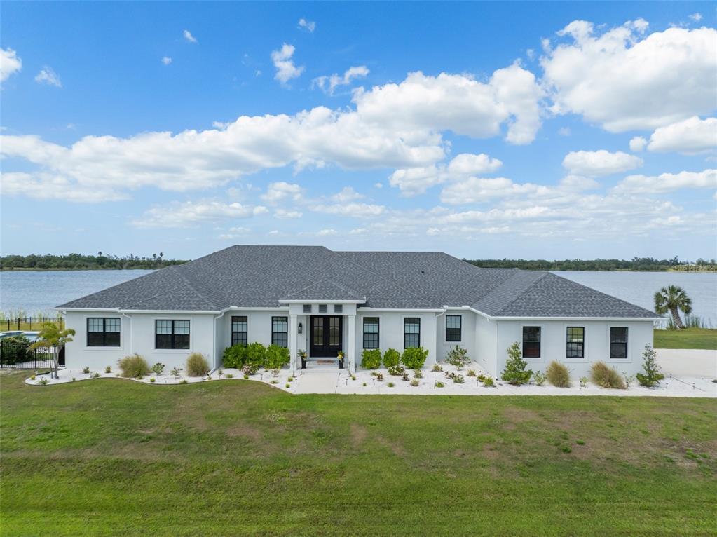 Picture of 3409 Gulf City Road, Ruskin, FL 33570