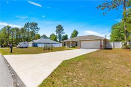 Picture of 12150 SE 88Th Court, Belleview, FL 34420
