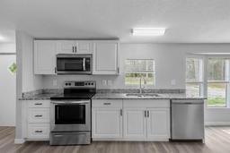 Picture of 7202 Glen Meadow Drive, Lakeland, FL 33810