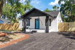 Picture of 2006 E Henry Avenue, Tampa, FL 33610