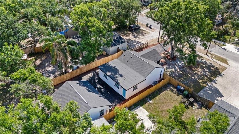 Picture of 2006 E Henry Avenue, Tampa FL 33610