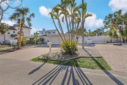 Picture of 5430 Avenida Del Mare, Sarasota, FL 34242