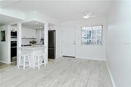 Picture of 2227 Sunset Drive Unit E22, Bradenton, FL 34207
