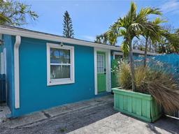 Picture of 126 119Th Avenue, Treasure Island, FL 33706