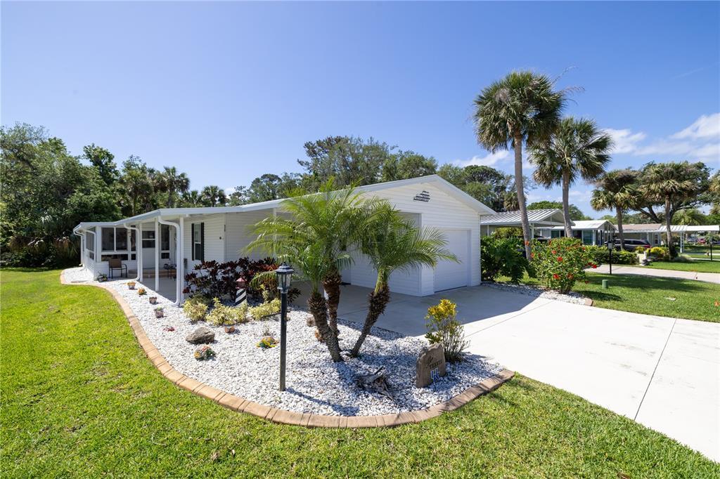 Picture of 820 Navigators Way, Edgewater, FL 32141