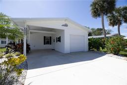 Picture of 820 Navigators Way, Edgewater, FL 32141