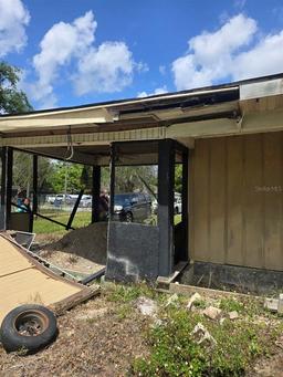 Picture of 1211 NE 4Th Street, Mulberry, FL 33860