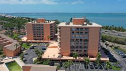 Picture of 7432 Sunshine Skyway Lane S Unit 406, St Petersburg, FL 33711