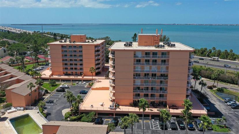 Picture of 7432 Sunshine Skyway Lane S Unit 406, St Petersburg FL 33711