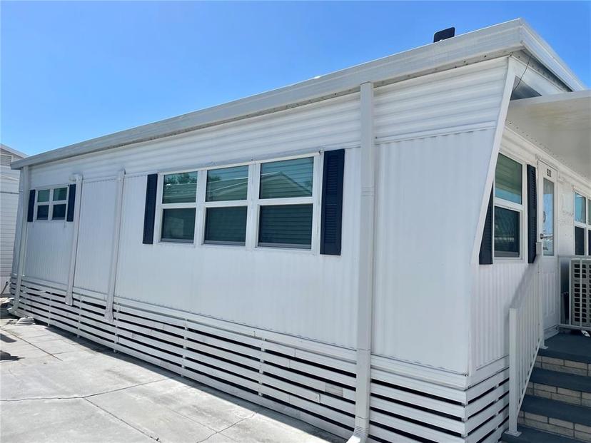 Picture of 3710 Gulf Of Mexico Drive Unit E22, Longboat Key FL 34228