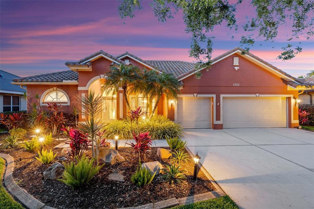 Picture of 4926 Sabal Lake Circle, Sarasota, FL 34238