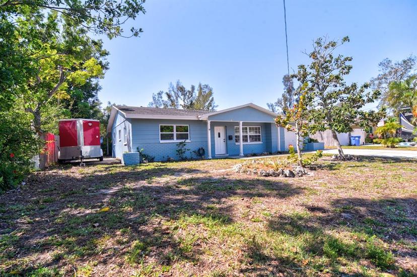 Picture of 510 55Th Avenue Ne, St Petersburg FL 33703
