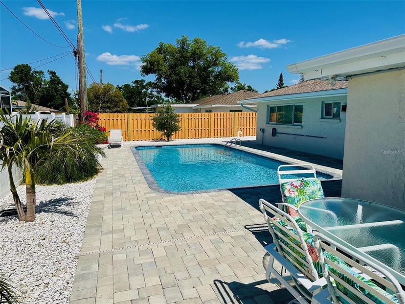 Picture of 2605 Sunnybrook Drive, Sarasota FL 34239