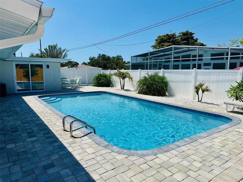 Picture of 2605 Sunnybrook Drive, Sarasota FL 34239