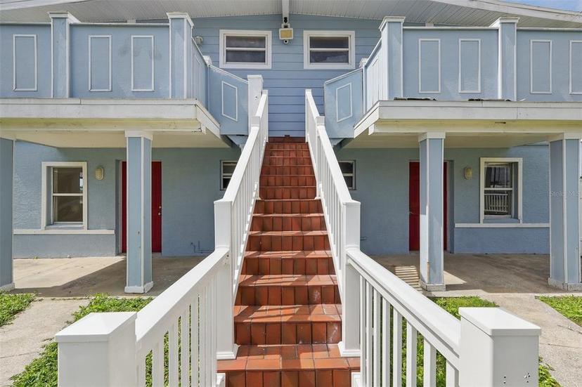 Picture of 8940 Rocky Creek Drive, Tampa FL 33615