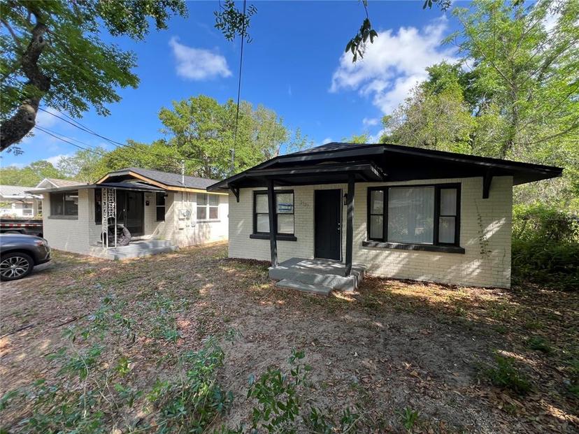 Picture of 2107 Hollywood Avenue, Eustis FL 32726