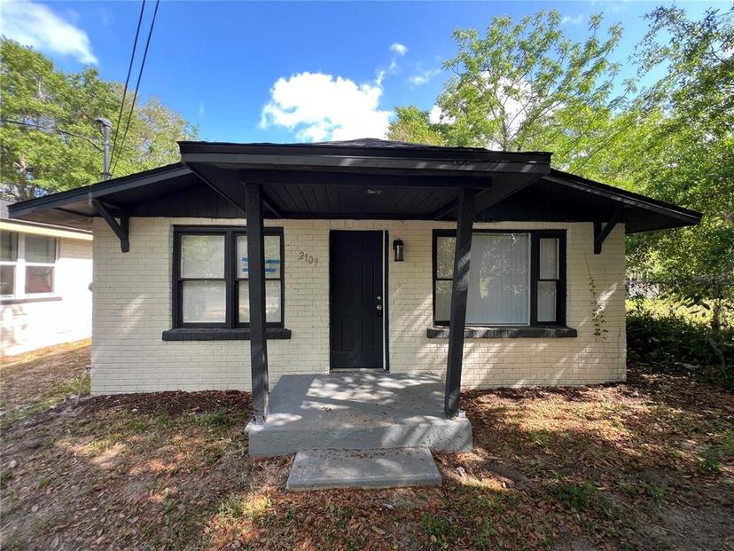 Picture of 2107 Hollywood Avenue, Eustis FL 32726