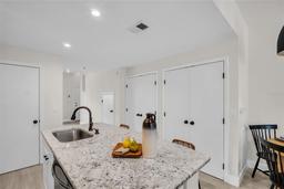 Picture of 100 4Th Avenue S Unit 132, St Petersburg, FL 33701
