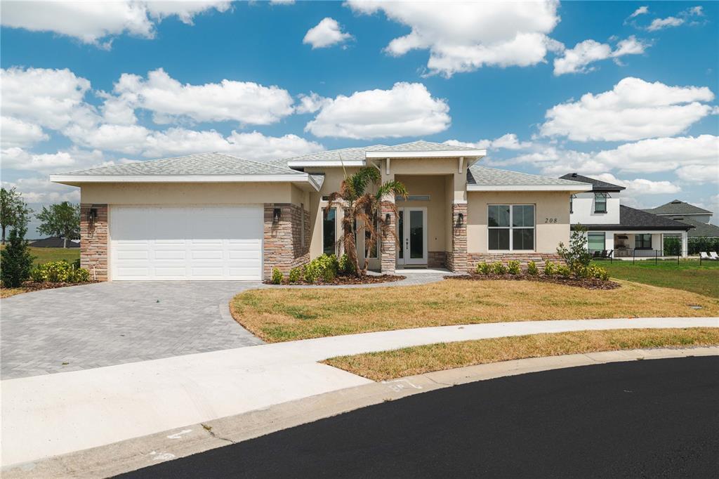 Picture of 208 Caladonia Court, Lake Alfred, FL 33850