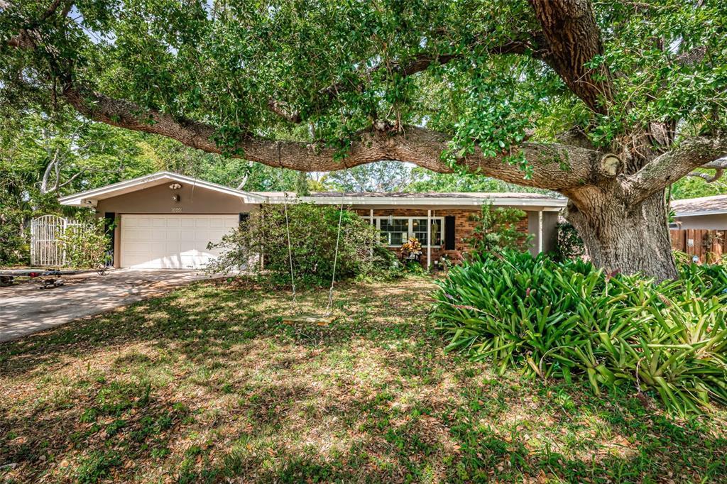 Picture of 1868 Juarez Way S, St Petersburg, FL 33712
