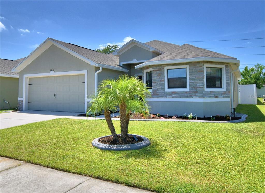 Picture of 8243 Campbell Crossing Circle, Lakeland, FL 33810