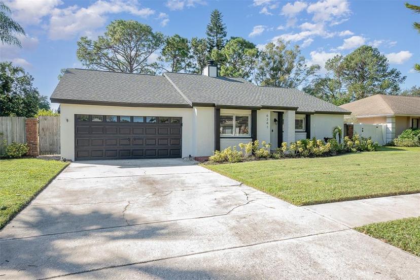 Picture of 6341 Edge O Grove Circle, Orlando FL 32819