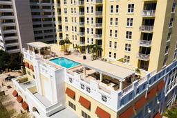 Picture of 628 Cleveland Street Unit 612, Clearwater, FL 33755