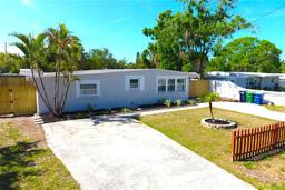 Picture of 4106 W Montgomery Terrace, Tampa, FL 33616