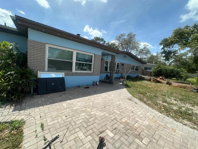 Picture of 1105 Connecticut Road, Tarpon Springs FL 34689
