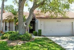 Picture of 3954 Wilshire Circle Unit 165, Sarasota, FL 34238