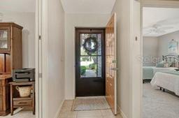 Picture of 3954 Wilshire Circle Unit 165, Sarasota, FL 34238