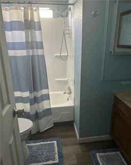 Picture of 325 Pine Avenue, Polk City, FL 33868
