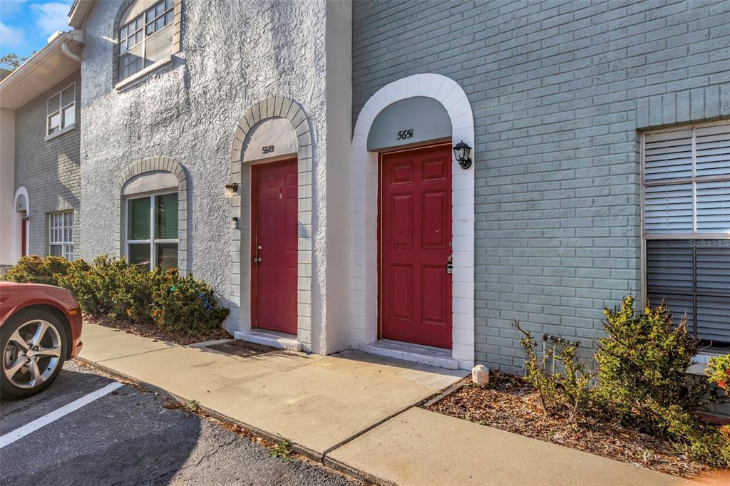 Picture of 5651 Townhouse Drive Unit 5651, New Port Richey, FL 34652