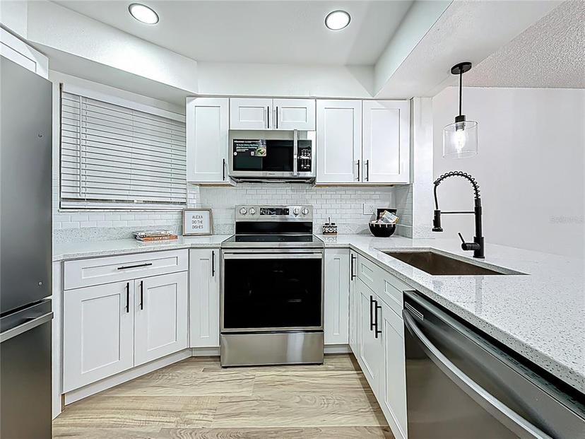 Picture of 6908 Stones Throw Circle N Unit 10205, St Petersburg FL 33710