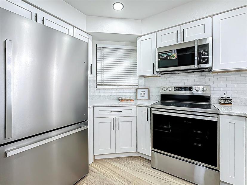 Picture of 6908 Stones Throw Circle N Unit 10205, St Petersburg FL 33710