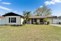 Picture of 10717 Drummond Rd, Tampa, FL 33615