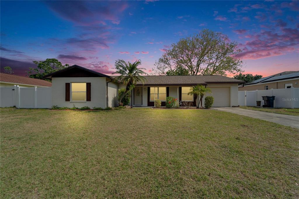 Picture of 10717 Drummond Rd, Tampa, FL 33615