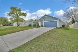 Picture of 2937 Garret Street, Deltona, FL 32738