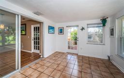 Picture of 13865 Bermuda Drive, Seminole, FL 33776