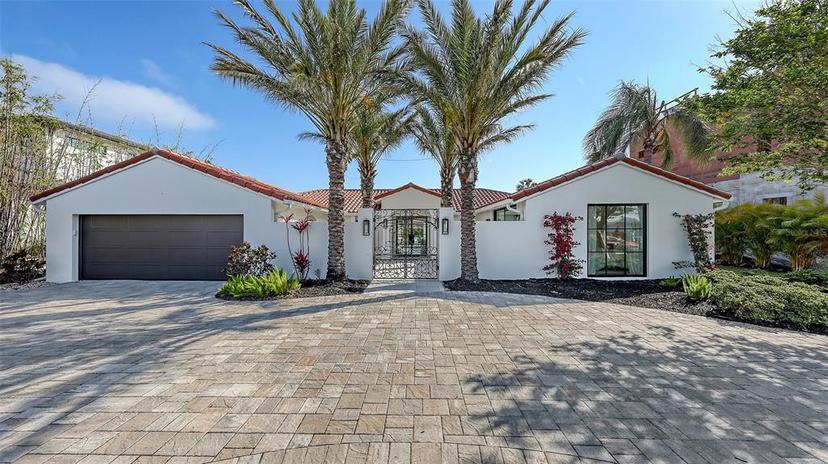 Picture of 465 E Royal Flamingo Drive, Sarasota FL 34236