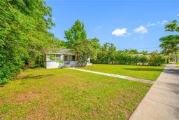Picture of 13922 12Th Street, Dade City, FL 33525